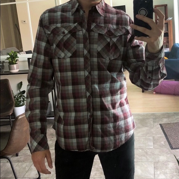 Burgundy long sleeve button up shirt - Picture 3 of 4